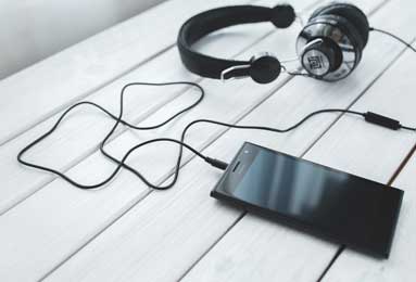 welcome海洋之神-S15资格赛高光时刻：JackeyLove卡莎精准虚空索敌