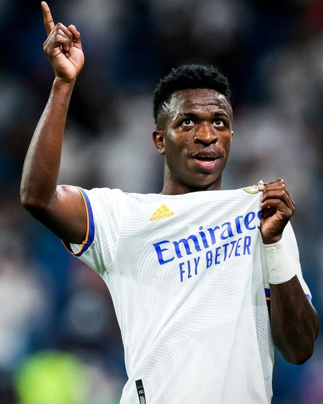 1638146475835016483.jpg FFT-rjXWUAEI8a2.jpg