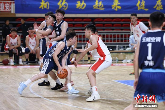 海洋之神590线路检测中心-劳动者杯中国职工篮球系列赛鸣哨|中华全国体育基金会|健身|香港赛马会|香港|体育_新浪体育_新浪新闻